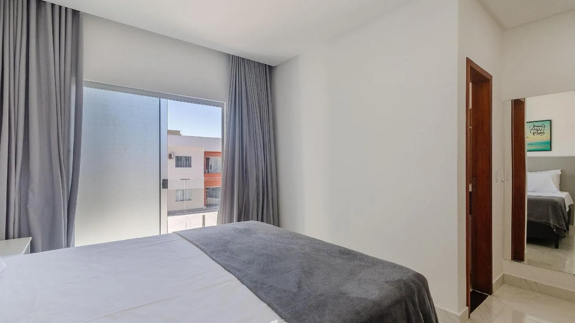 Lindo Apartamento Em Cond. C/ Piscina Cap0024 포르투세구로