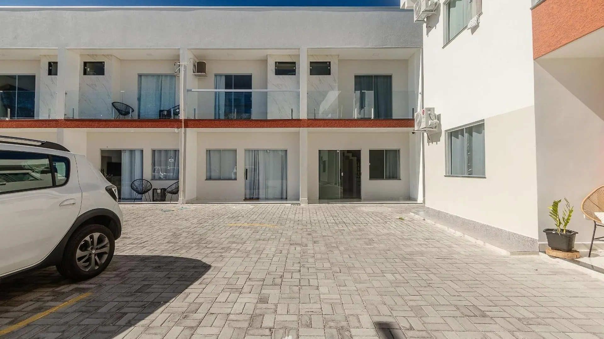 Lindo Apartamento Em Cond. C/ Piscina Cap0024 Porto Seguro
